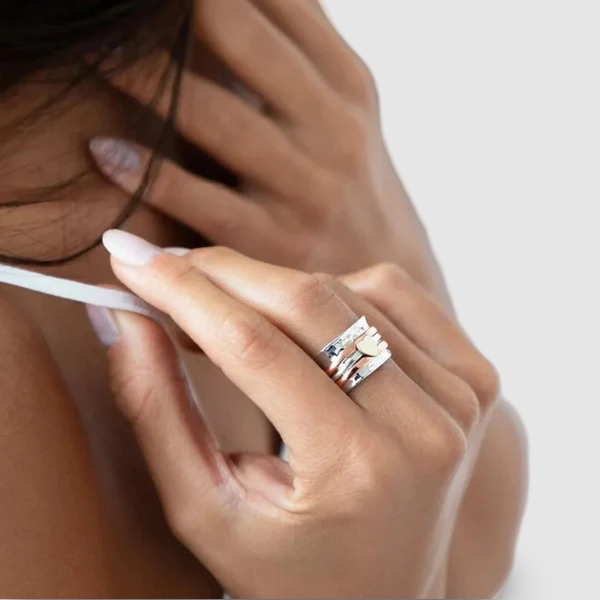 Spinning Heart Ring