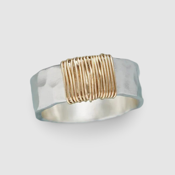Nael | Hammered Band with Wrapped Detail